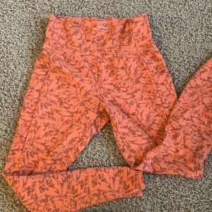 NEVER WORN REI yoga pants
